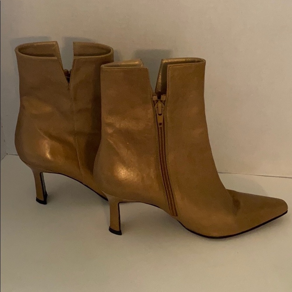 Stuart Weizmann Ankle Boots - image 1